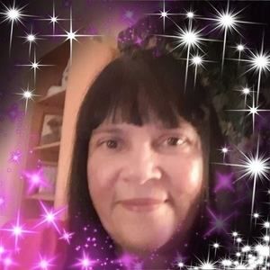 Meet your Posher, Brenda